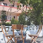 Hotel Lymberia 3*