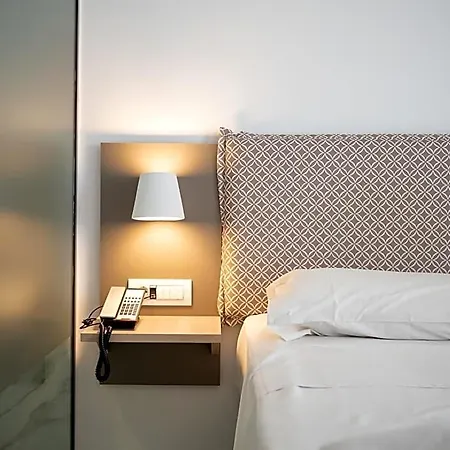 فندق Lymberia 3*