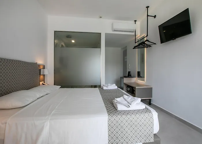 فندق Lymberia 3*