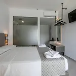فندق Lymberia 3*