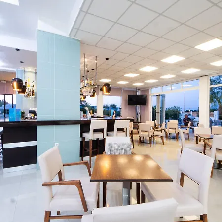 Hotell Lymberia 3*