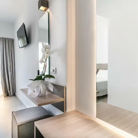 Hotell Lymberia 3*
